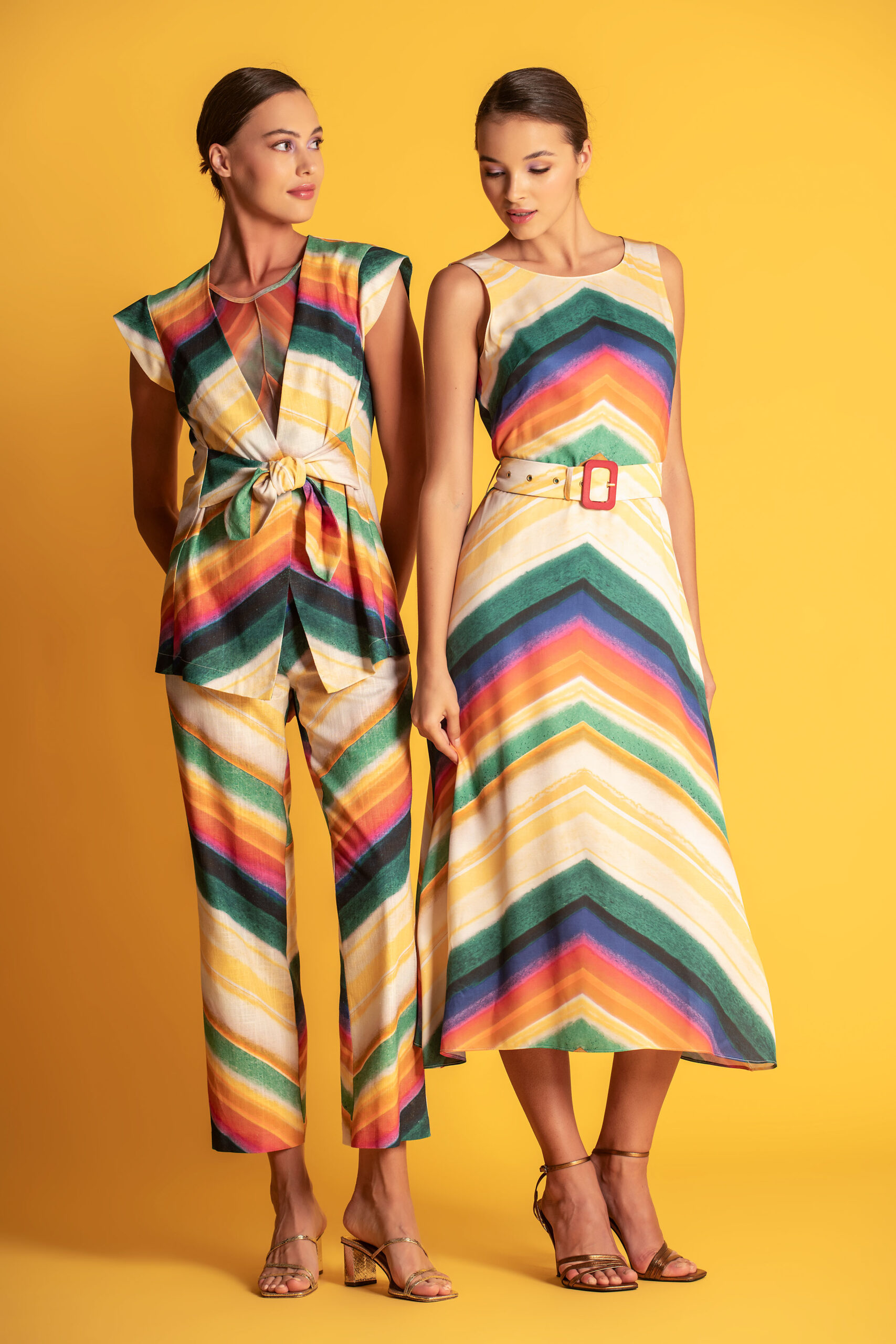 VESTIDO MIDI - Image 3