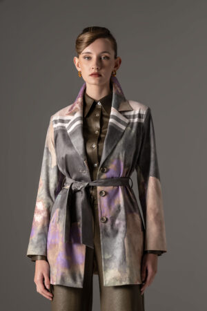 GABARDINE ESTAMPADA COM CINTO